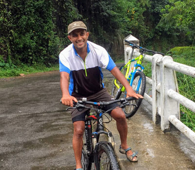 mit einem erfahrenen Radguide ist Radreise in Sri Lanka sehr sicher
